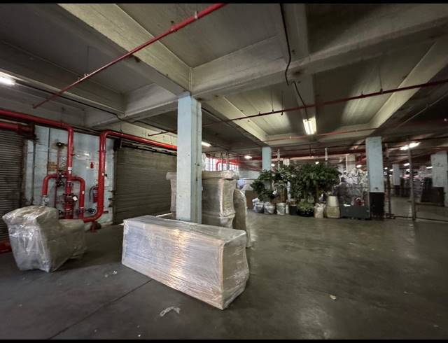 4,000M² WAREHOUSE TO LET IN INDUSTRIA